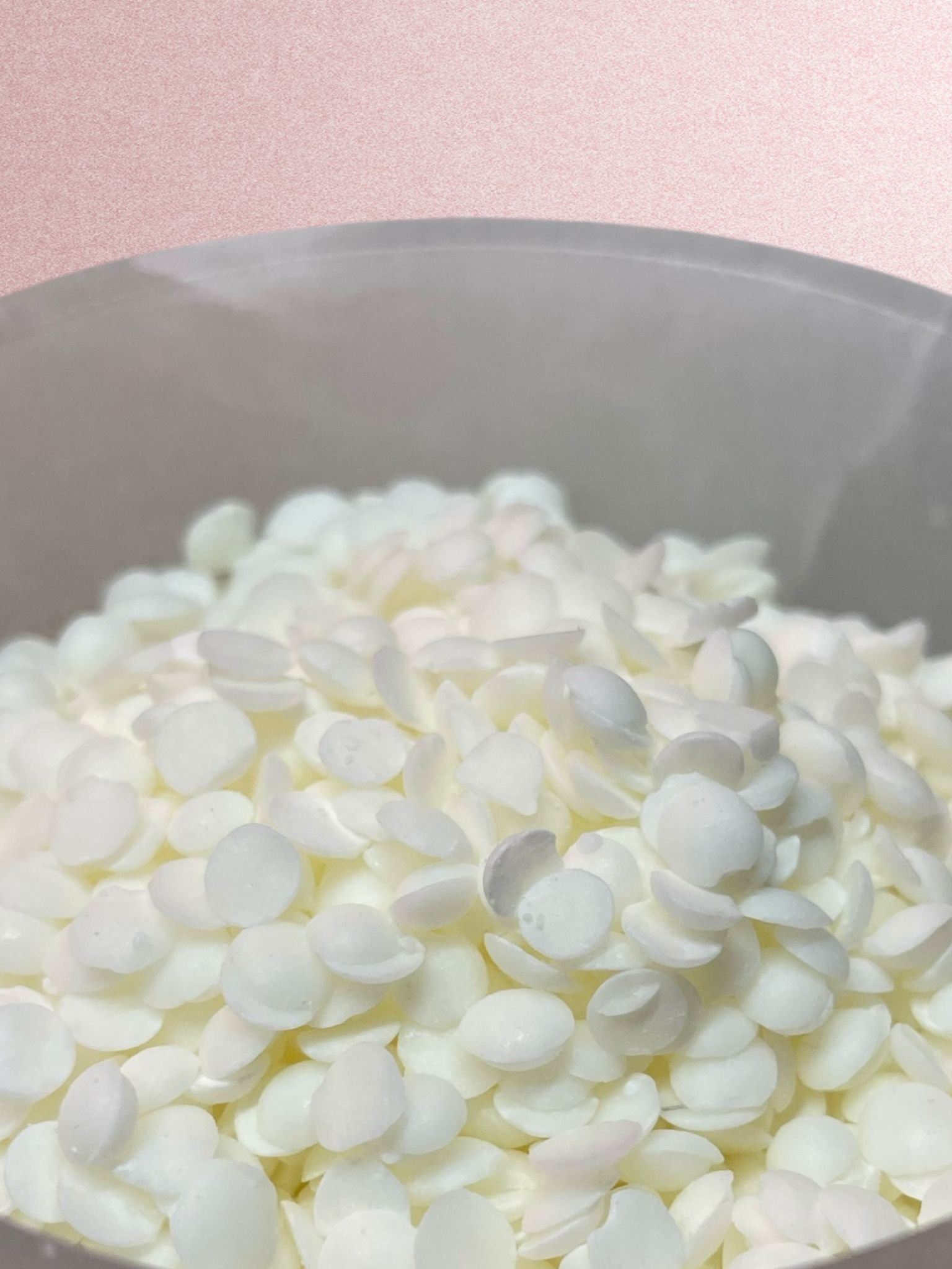 Cire végétale pure de fabrication française, matière première des bougies He Râ
